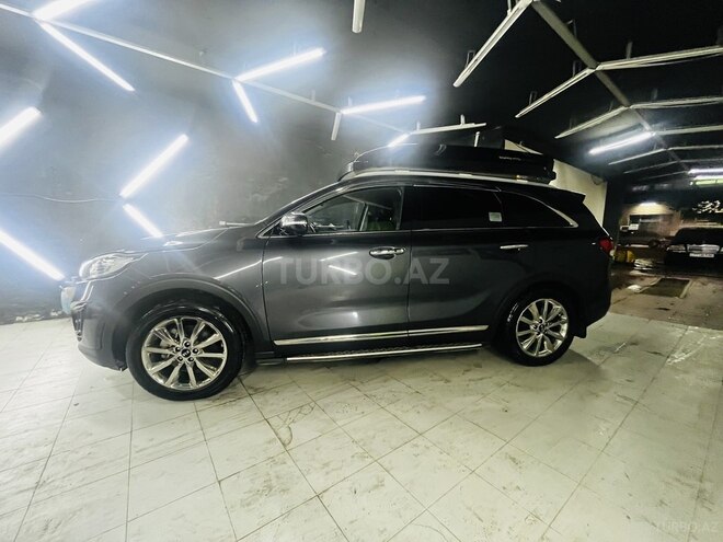 Kia Sorento-4
