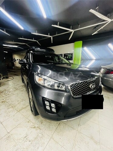 Kia Sorento-2