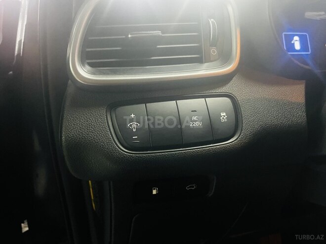 Kia Sorento-11
