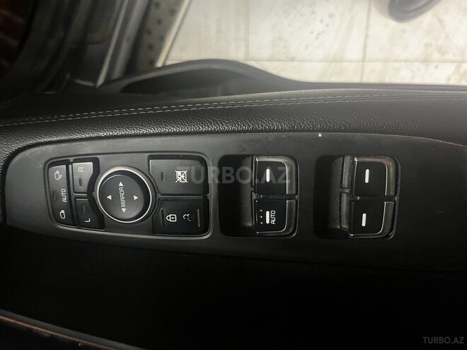 Kia Sorento-10
