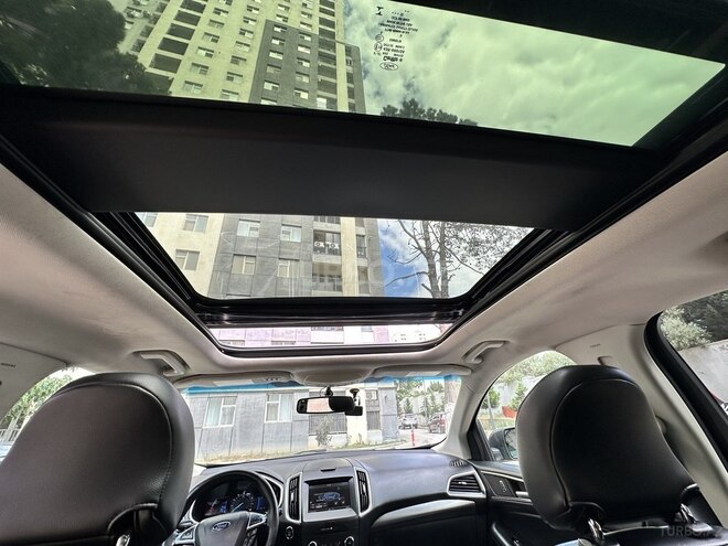 Ford Edge-10