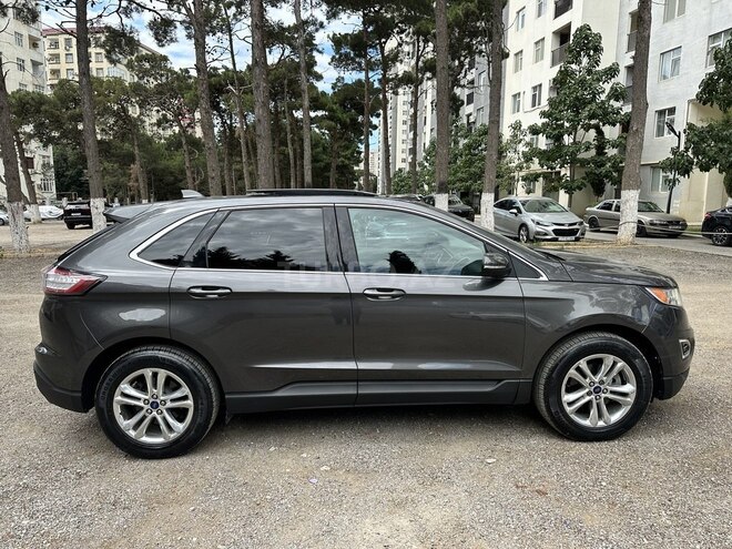 Ford Edge-20
