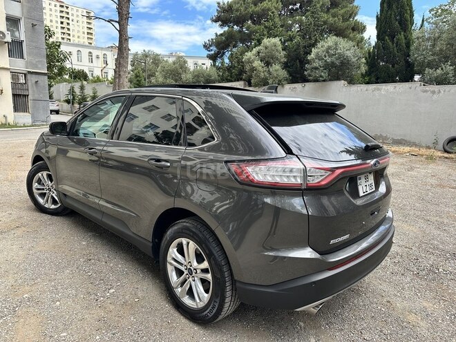 Ford Edge-5