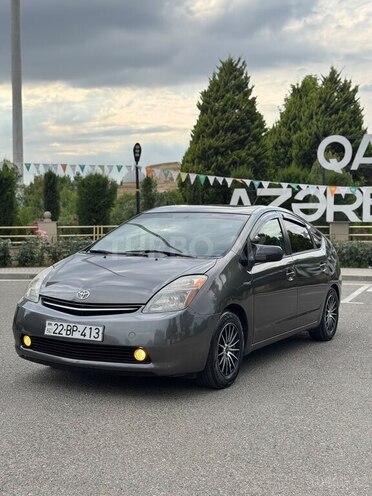 Toyota Prius-4