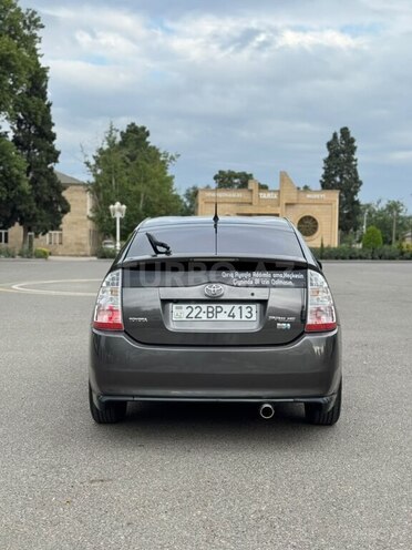Toyota Prius-10