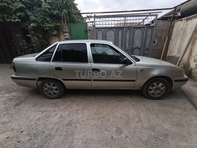 Daewoo Nexia-4