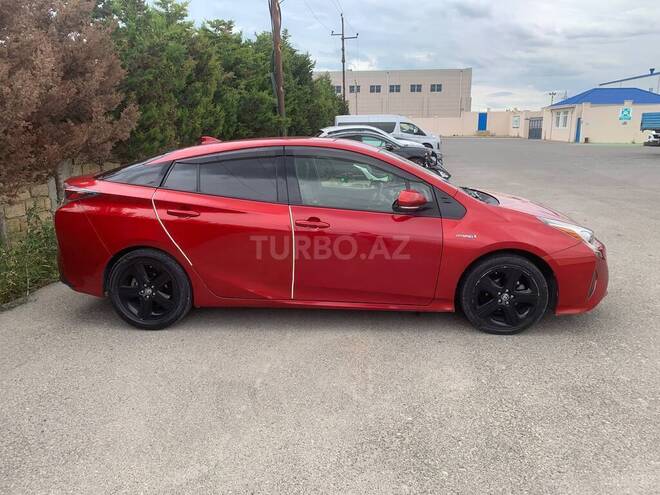 Toyota Prius-6