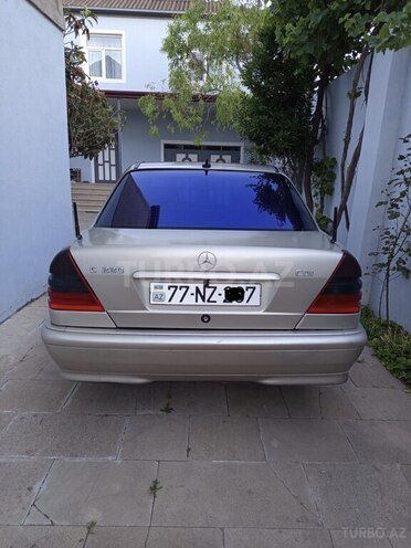 Mercedes C 220-14