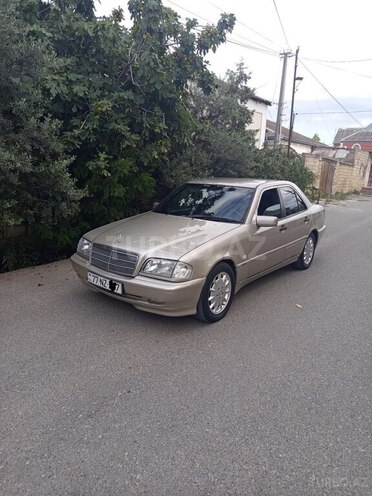 Mercedes C 220-3