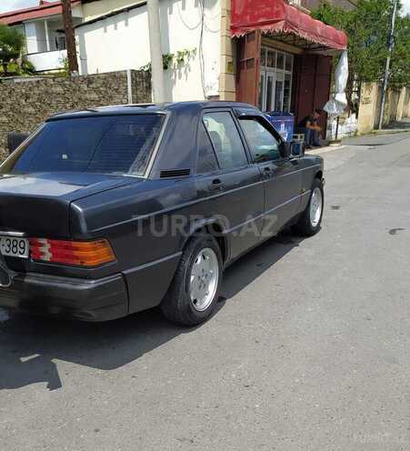 Mercedes 190-6
