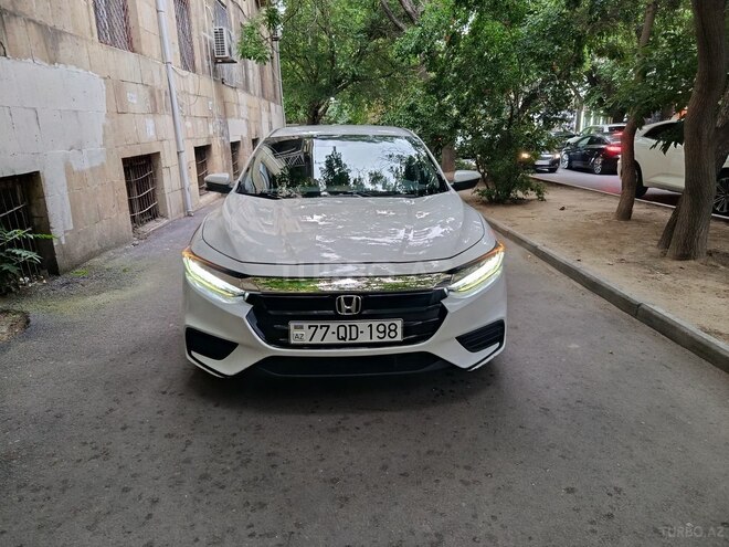 Honda Insight-1