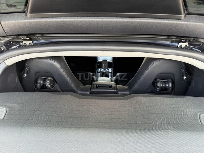 Porsche Panamera 4S Executive-8