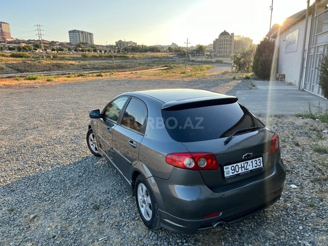 Chevrolet Lacetti-7