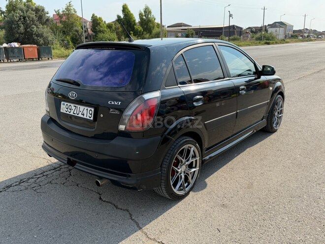 Kia Rio-4