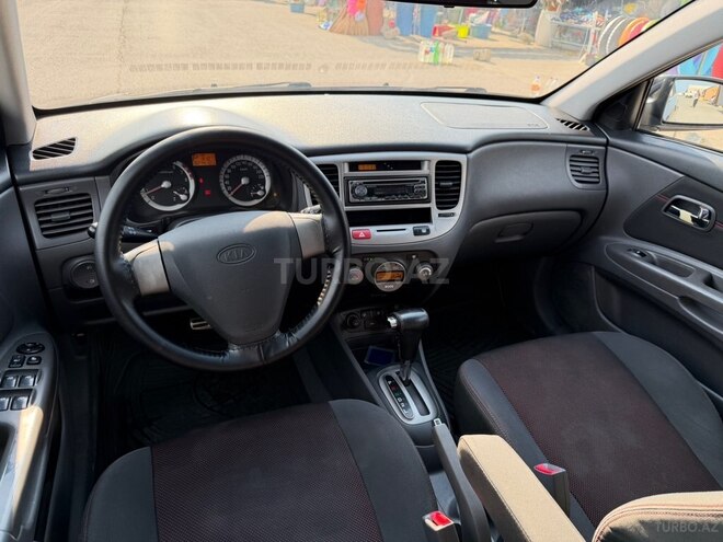 Kia Rio-3