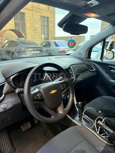 Chevrolet Trax-10