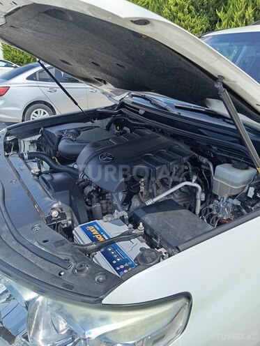 Toyota Land Cruiser-13