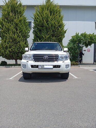 Toyota Land Cruiser-2
