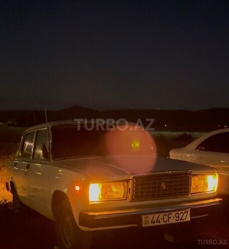 LADA (VAZ) 2107-4