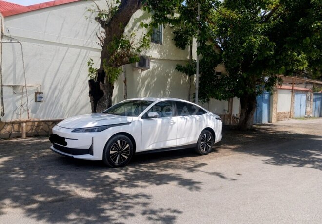 Changan Qiyuan A05-2