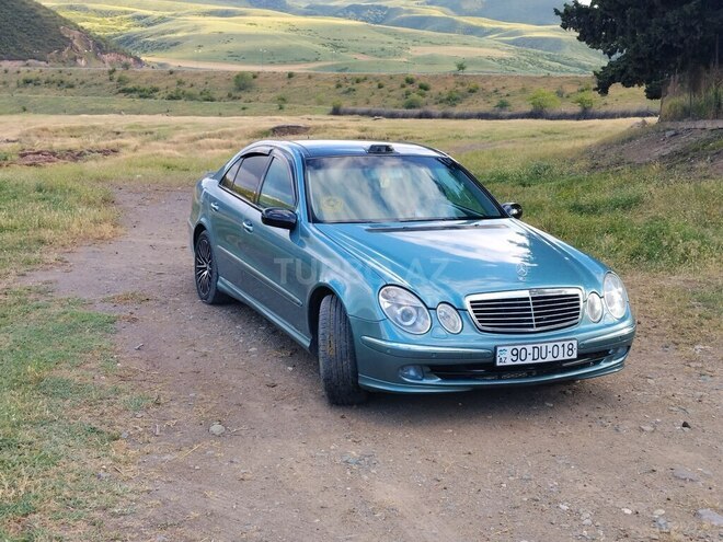 Mercedes E 320-3