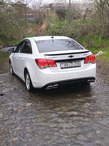 Chevrolet Cruze-4