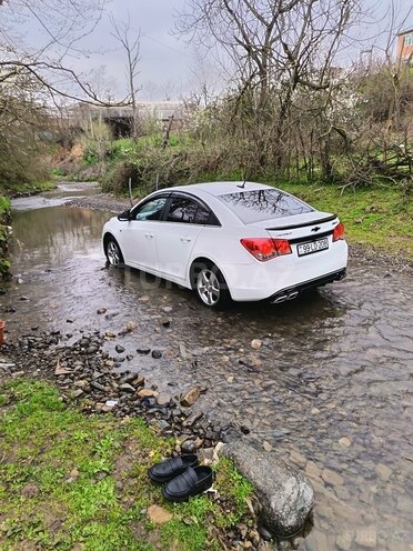 Chevrolet Cruze-2