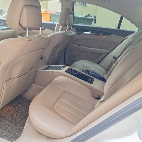 Mercedes CLS 250 CDI-8