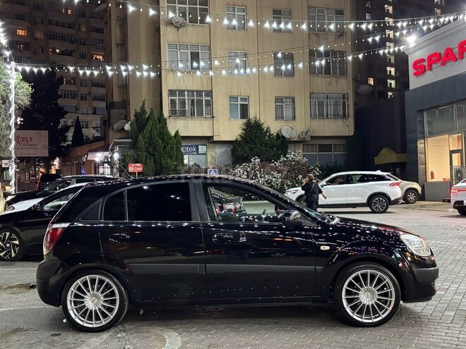 Kia Rio-6