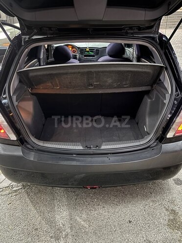 Kia Rio-14