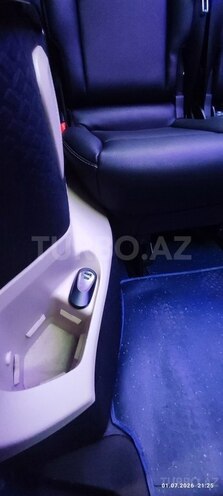 Mercedes Vito 116 CDI-12
