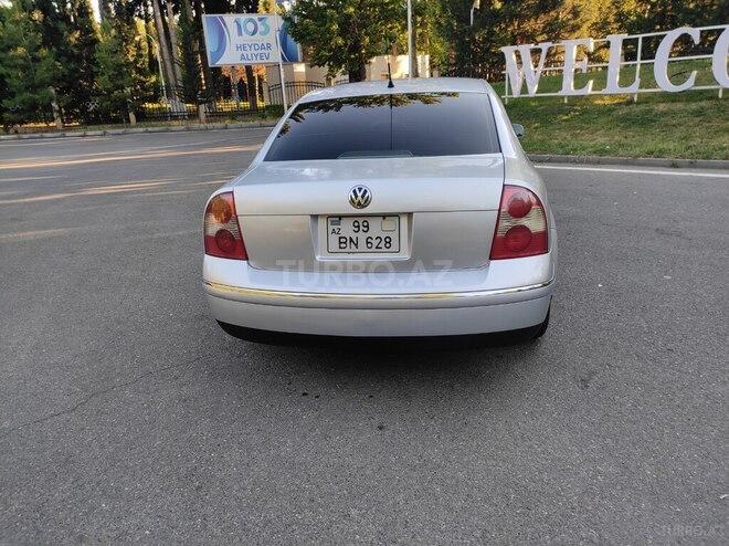 Volkswagen Passat-15