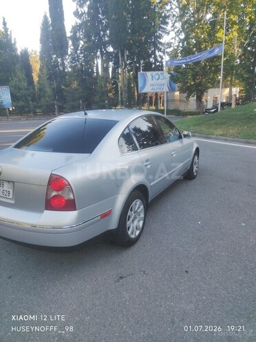 Volkswagen Passat-16