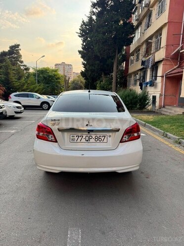 Mitsubishi Mirage-6