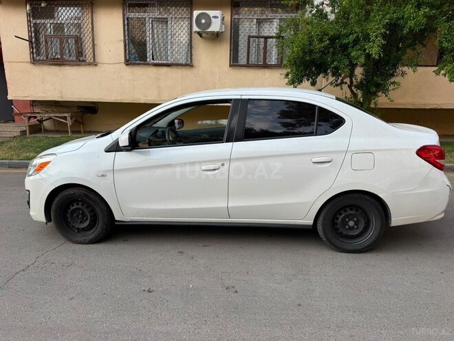 Mitsubishi Mirage-5