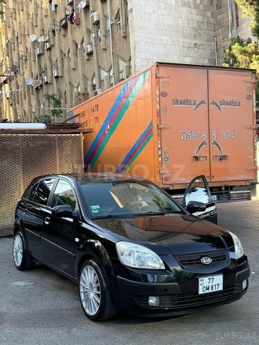 Kia Rio-2