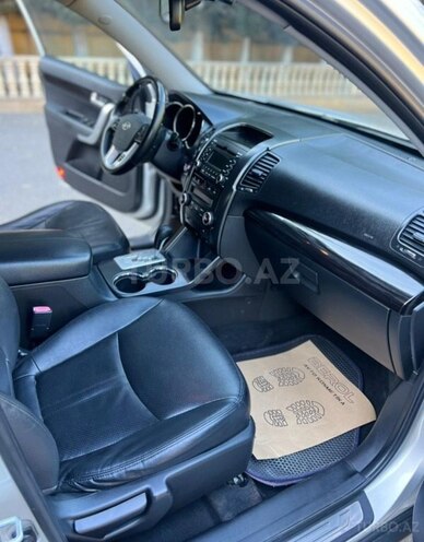 Kia Sorento-7