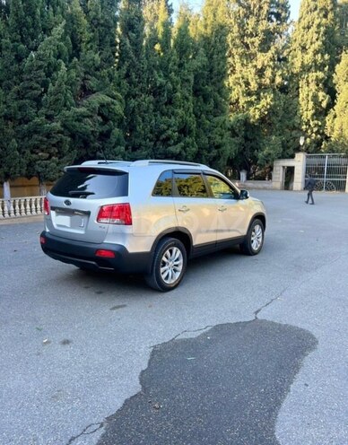 Kia Sorento-2