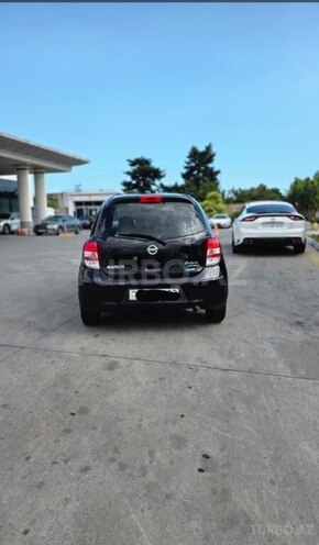 Nissan March-6