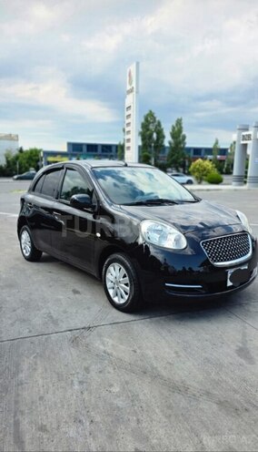 Nissan March-3