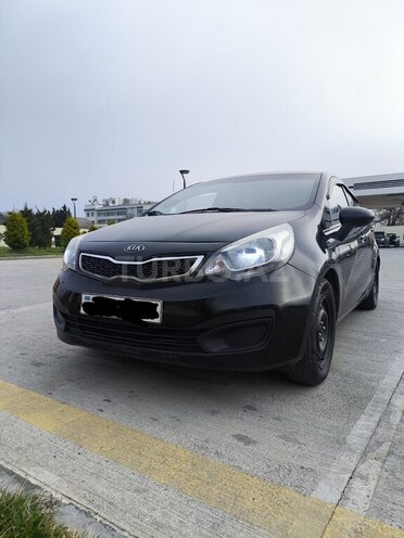 Kia Rio-1