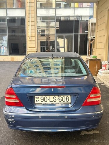 Mercedes C 240-4
