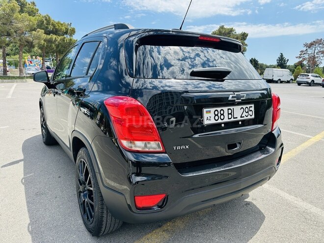 Chevrolet Trax-10