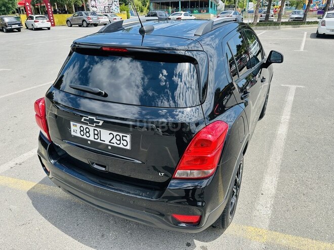 Chevrolet Trax-11