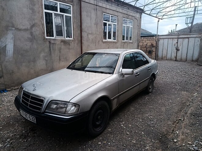 Mercedes C 280-5