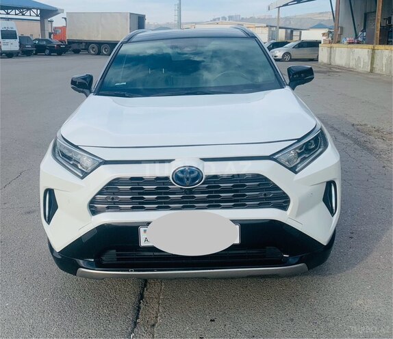 Toyota RAV4-12