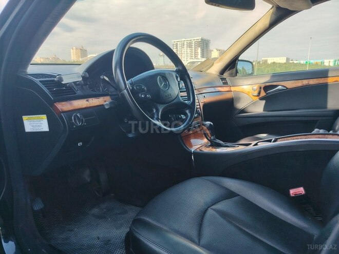 Mercedes E 350-9