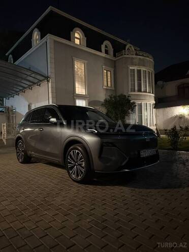 Geely Galaxy Starship 7-1