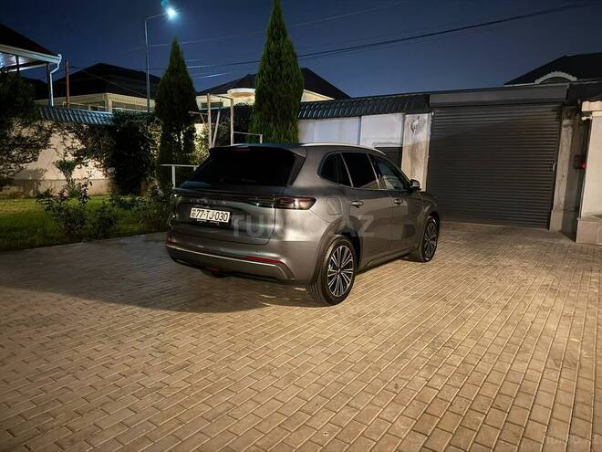 Geely Galaxy Starship 7-4