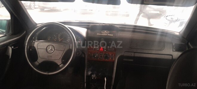 Mercedes C 180-3